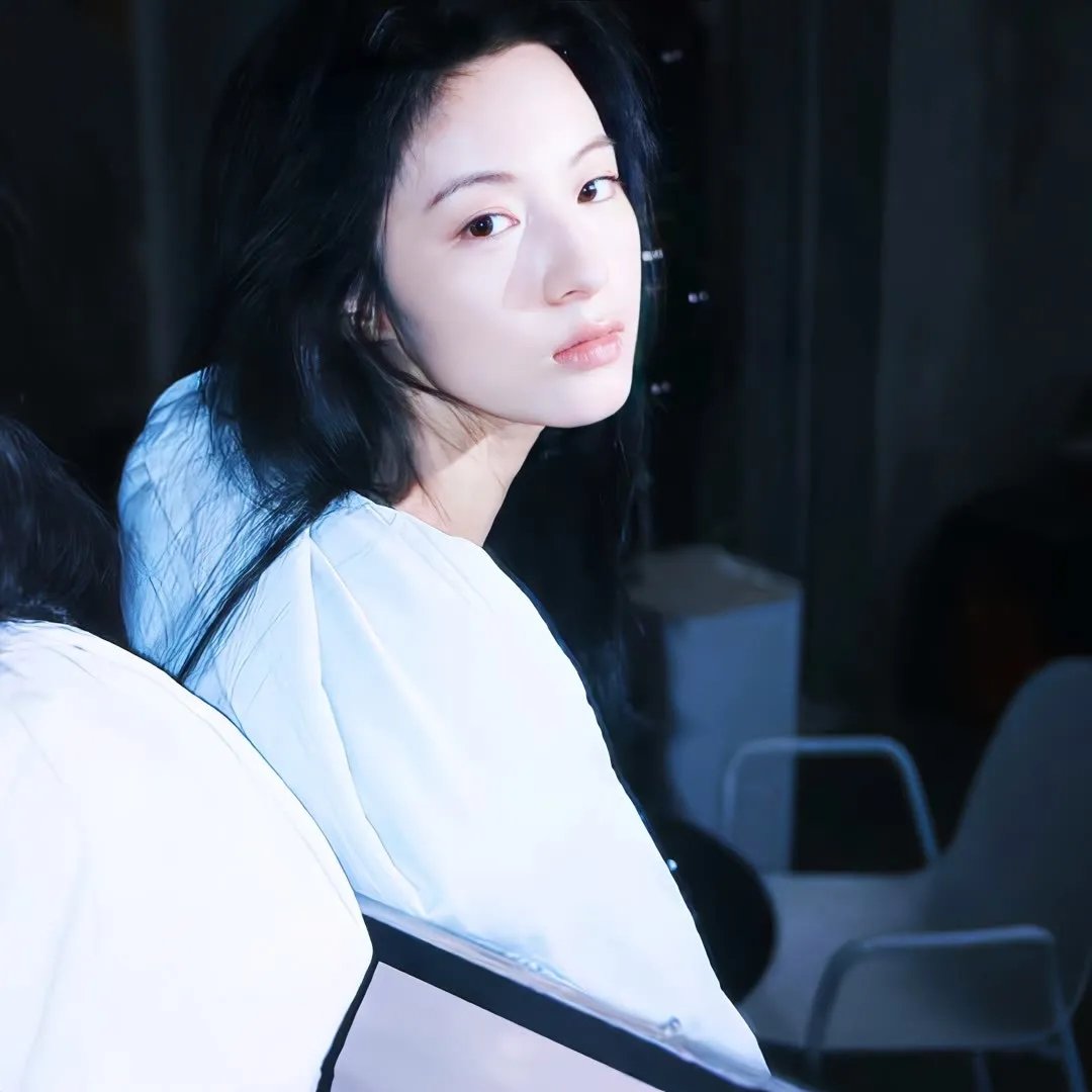 厕所女神 封面