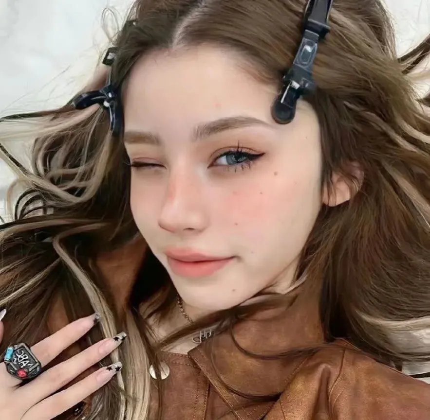 真爱惹麻烦 封面